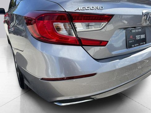 Used 2019 Honda Accord LX image 14