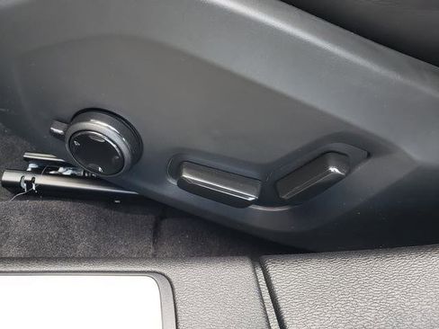 New 2024 Volvo S60 B5 Plus image 10