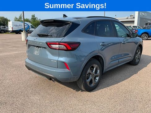 Certified 2023 Ford Escape ST-Line w/ Tech Pack #1 AWD/4WD image 7