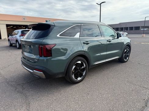 Used 2025 Kia Sorento EX w/ EX Panoramic Sunroof Package AWD/4WD image 5