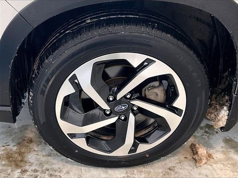 Used 2024 Subaru Forester Touring image 7