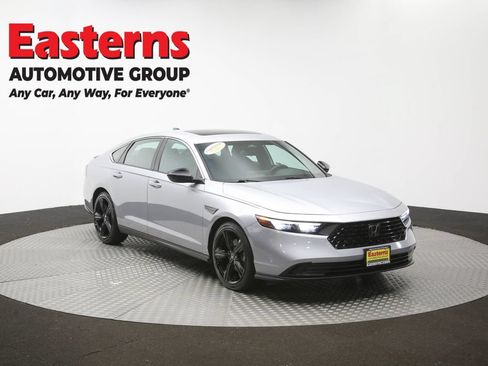 Used 2023 Honda Accord Sport image 49