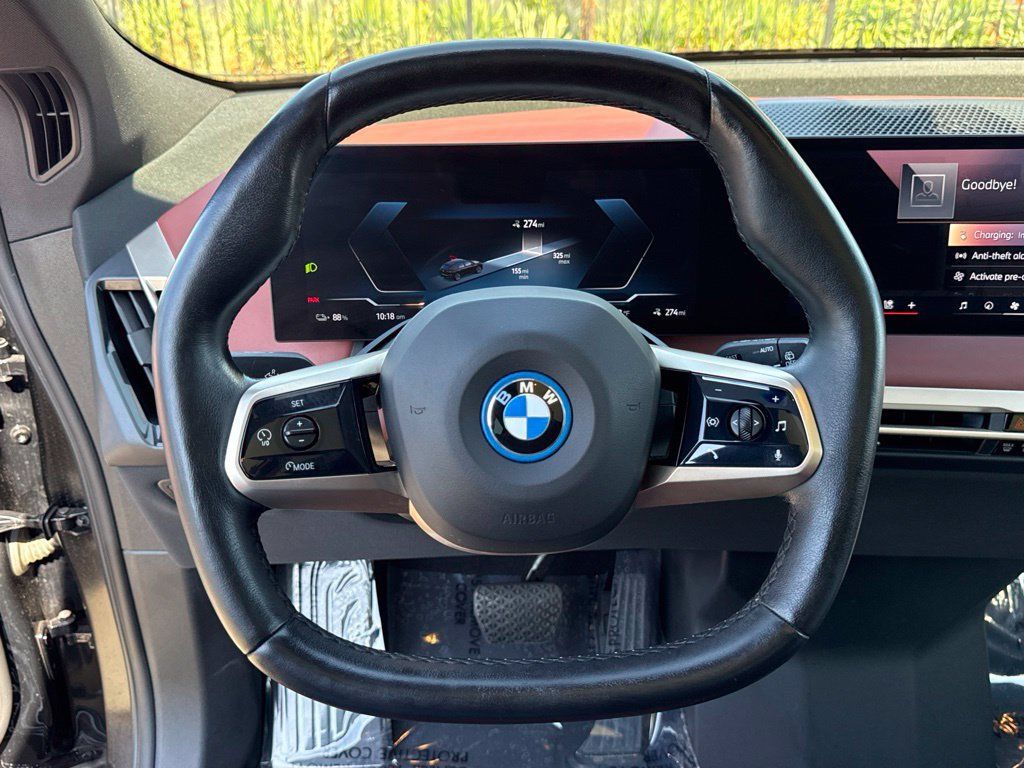 Certified 2024 BMW iX xDrive50 w/ Sport Package AWD/4WD image 23