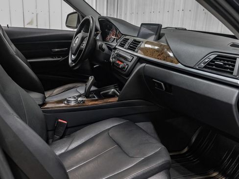 Used 2015 BMW 328i xDrive Sedan AWD/4WD image 10