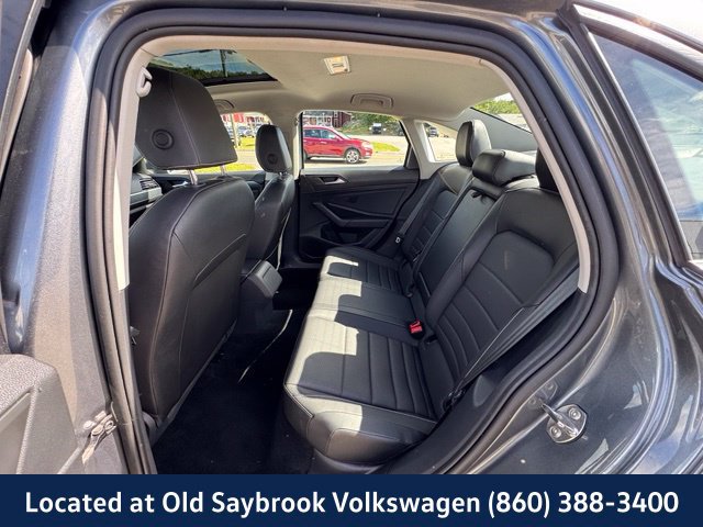 Certified 2024 Volkswagen Jetta SE FWD image 9