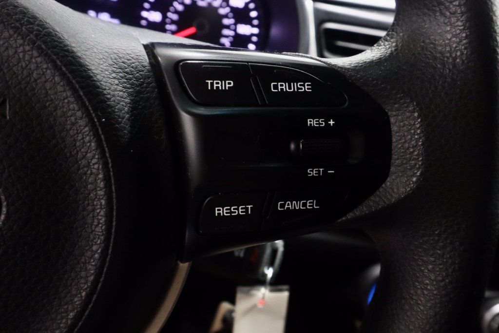 Used 2019 Kia Rio S FWD image 28