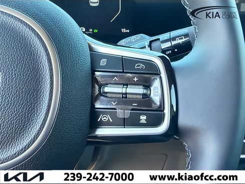 New 2026 Kia Carnival SX image 36