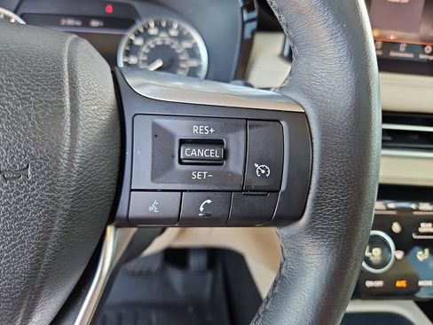 Used 2023 INFINITI QX60 Pure AWD/4WD image 12