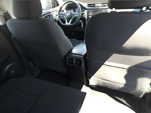 Used 2018 Nissan Rogue Sport S w/ S Appearance Package AWD/4WD image 30