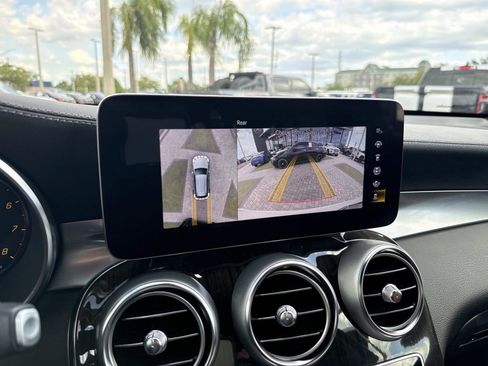 Certified 2022 Mercedes-Benz GLC 300 image 23