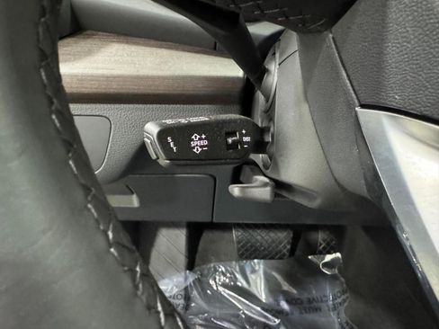 Certified 2023 Audi Q5 2.0T Premium w/ Convenience Package image 31