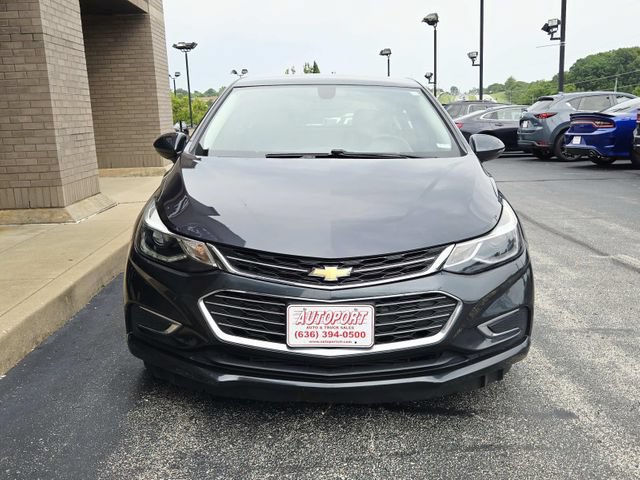 Used 2017 Chevrolet Cruze Premier FWD image 2