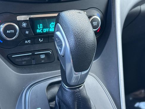 Used 2014 Ford Escape SE w/ Equipment Group 201A image 17