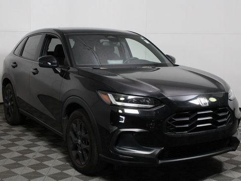 Used 2023 Honda HR-V Sport image 1