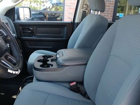 Used 2019 RAM 1500 Express image 7