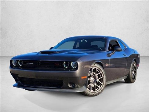 Used 2016 Dodge Challenger R/T Scat Pack w/ Leather Interior Group image 1