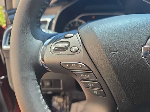 Used 2021 Nissan Murano Platinum w/ Cargo Package FWD image 23