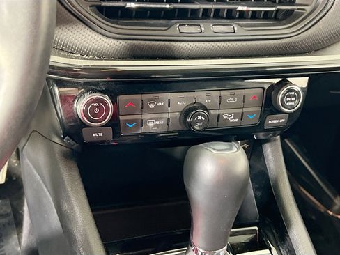 Used 2022 Jeep Compass Trailhawk w/ Trailhawk Convenience Group image 15