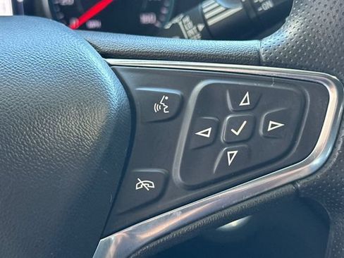 Used 2024 Chevrolet Equinox LT FWD image 28