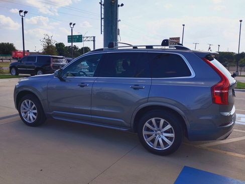 Used 2017 Volvo XC90 T6 Momentum w/ Vision Package AWD/4WD image 37