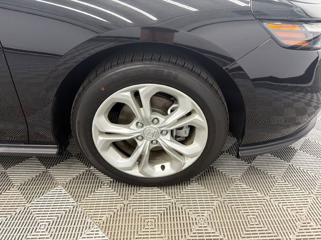 Used 2023 Honda Accord LX image 12