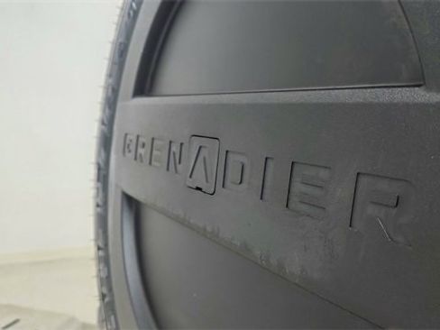 Used 2024 INEOS Grenadier Fieldmaster Edition image 19