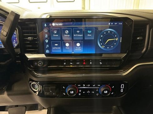 Used 2025 Chevrolet Silverado 2500 LT w/ Safety Package AWD/4WD image 19