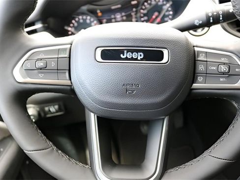 New 2026 Jeep Compass Limited image 19