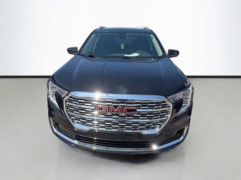 Used 2023 GMC Terrain Denali w/ Black Diamond Edition AWD/4WD image 2