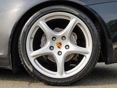 Used 2006 Porsche 911 Carrera RWD image 15