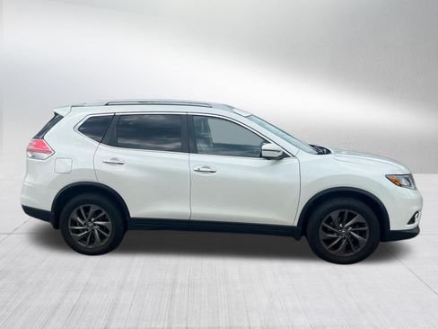 Used 2016 Nissan Rogue SL w/ SL Premium Package AWD/4WD image 2