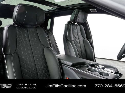 Certified 2026 Cadillac Lyriq V AWD/4WD image 23