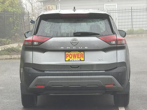 Used 2022 Nissan Rogue SV AWD/4WD image 5