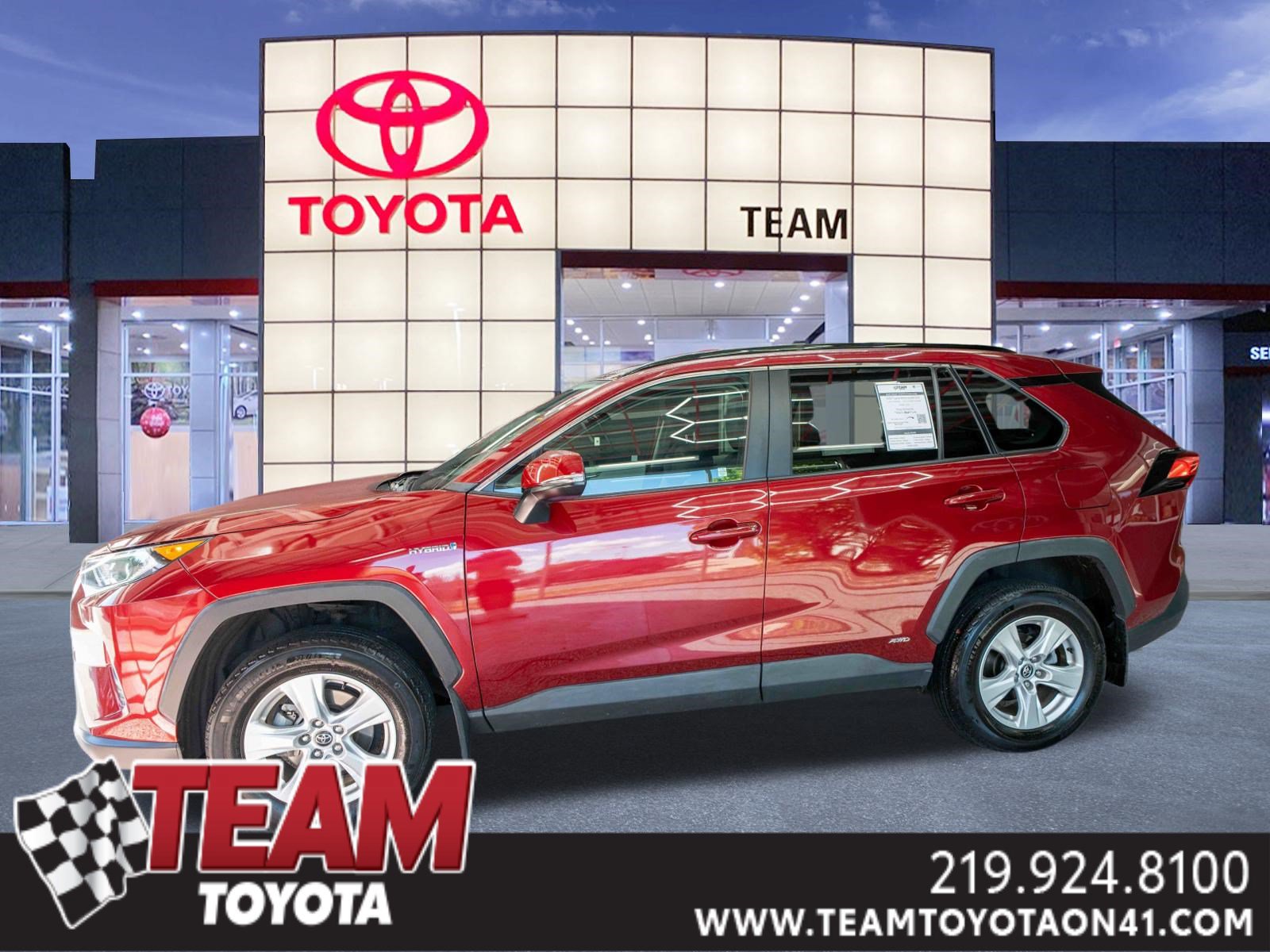Certified 2020 Toyota RAV4 XLE w/ Convenience Package AWD/4WD image 1