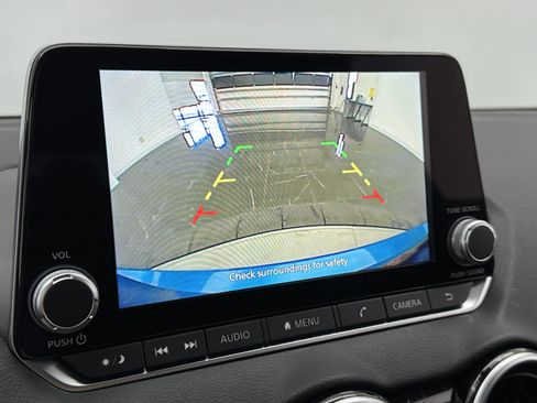 Used 2025 Nissan Sentra SV image 11