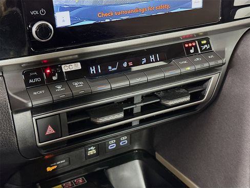 Certified 2025 Toyota Camry LE w/ Convenience Package image 16