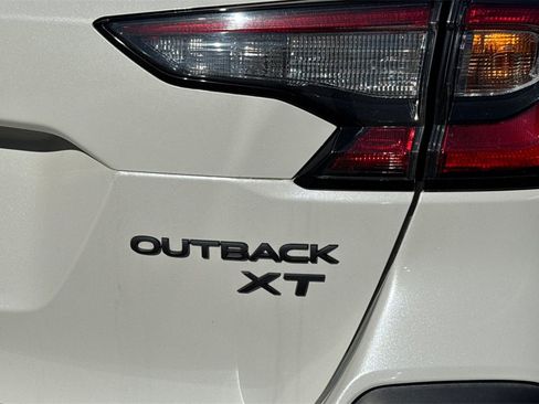 Used 2021 Subaru Outback Onyx Edition XT image 8