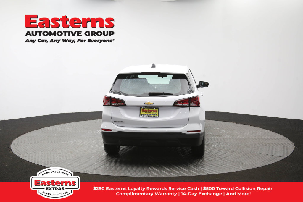 Used 2023 Chevrolet Equinox LS w/ Driver Confidence II Package FWD image 36