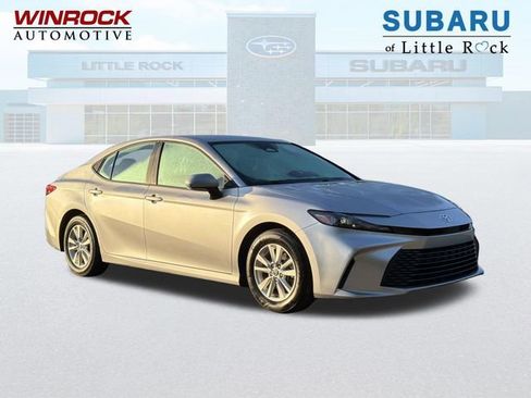 Used 2025 Toyota Camry LE FWD image 1