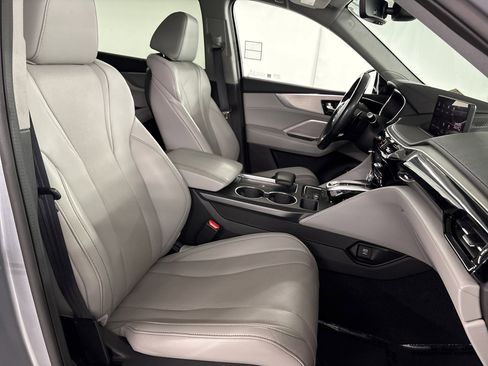 Used 2023 Acura MDX SH-AWD w/ Technology Package image 31