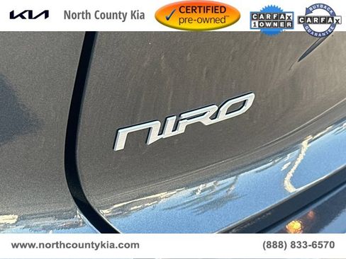Certified 2025 Kia Niro LX image 36