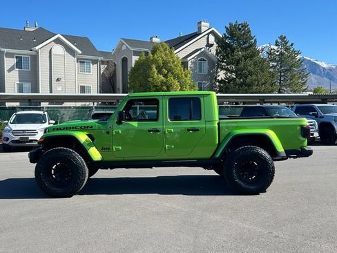 Used 2025 Jeep Gladiator Rubicon AWD/4WD image 8
