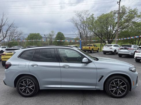 Used 2023 BMW X3 xDrive30i w/ M Sport Package AWD/4WD image 5