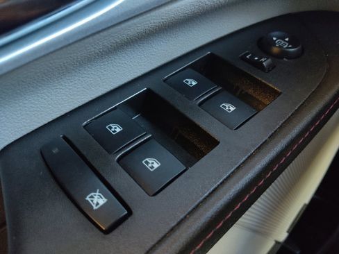 Used 2015 Chevrolet Equinox LT w/ Chrome Appearance Package FWD image 27