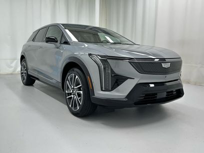 Used 2025 Cadillac Optiq Sport 2 w/ LPO, Floor Liner Package