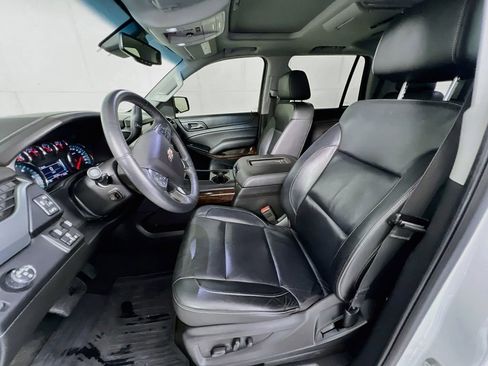 Used 2018 Chevrolet Tahoe LT RWD image 12