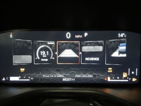 Used 2022 Jeep Compass High Altitude AWD/4WD image 16