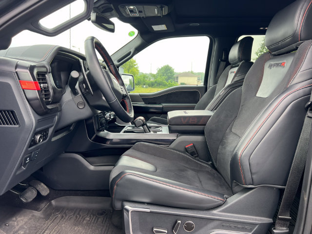 Certified 2025 Ford F150 Raptor w/ Equipment Group 803A Raptor R AWD/4WD image 5