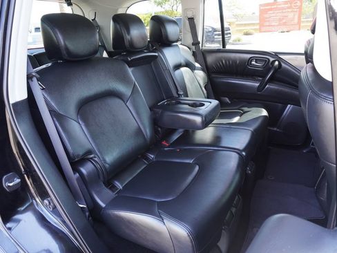 Certified 2024 Nissan Armada SV RWD image 9