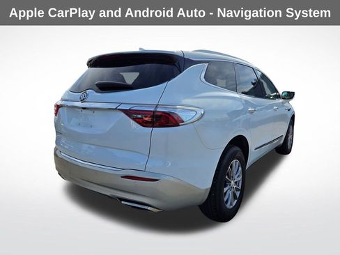 Used 2022 Buick Enclave Essence image 9